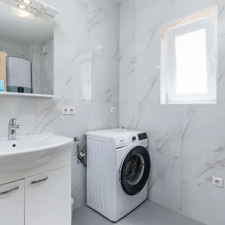 Ferienhaus Anton Peroj