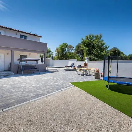 Anton Holiday home *